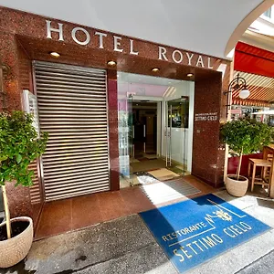 4* מלון Royal