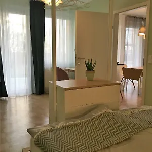 Terrace By Bestchoice - Free Parking - Self Check-in Apartament Graz
